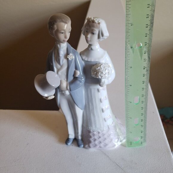 Lladro Porcelain Figurine from Spain WEDDING #4808 Mint Retired - Picture 7 of 12